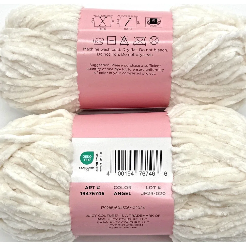 JUICY COUTURE 2-Skein-Lot Luxe Velour Yarn Angel Off-White Discontinued Joann 5B